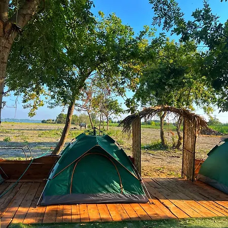 Camping Demi *