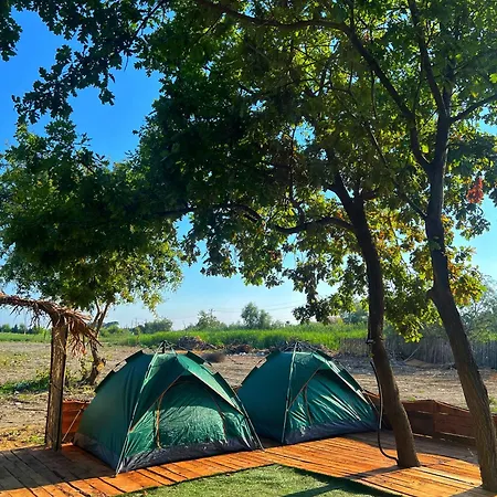 Camping Demi *
